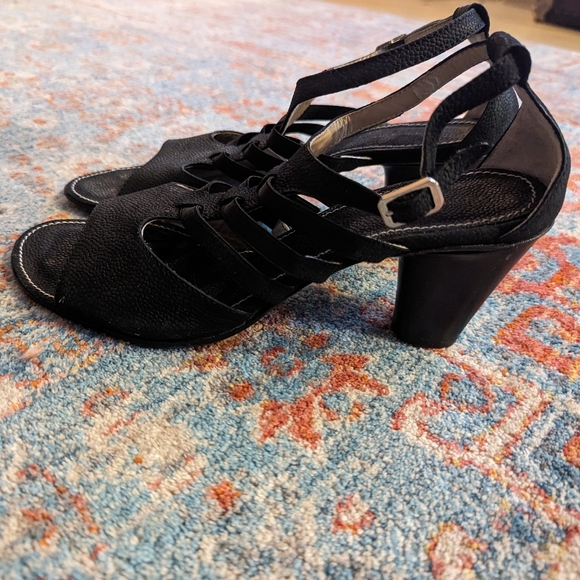 AGL Attilio Giusti Leombruni 40/US 10 Black Leather Heeled Strappy Cage Sandals - Picture 3 of 9